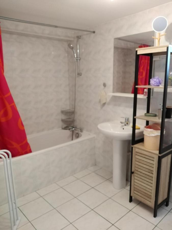 Appartamento Chaleureux à la campagne Saint-Germain-Laprade Esterno foto
