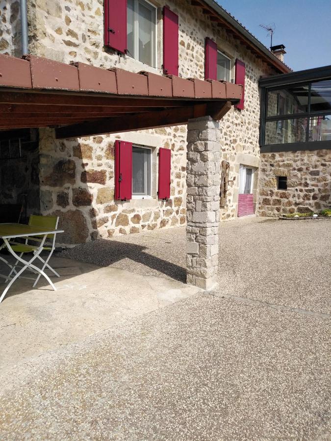 Appartamento Chaleureux à la campagne Saint-Germain-Laprade Esterno foto